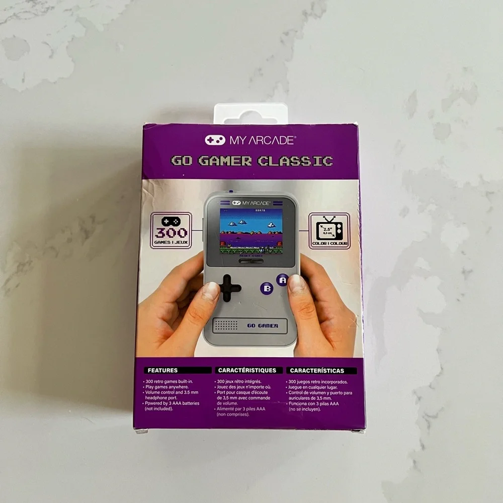 Go Gamer Classic My Arcade Portable Gaming System 300 Retro Games New Sealed